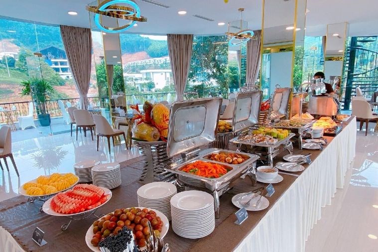 Ivory Villas & Resort Hòa Bình